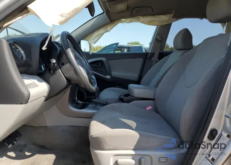 2007 Toyota Rav4 Limited z USA, uszkodzony, nr VIN JTMBD31V075094404